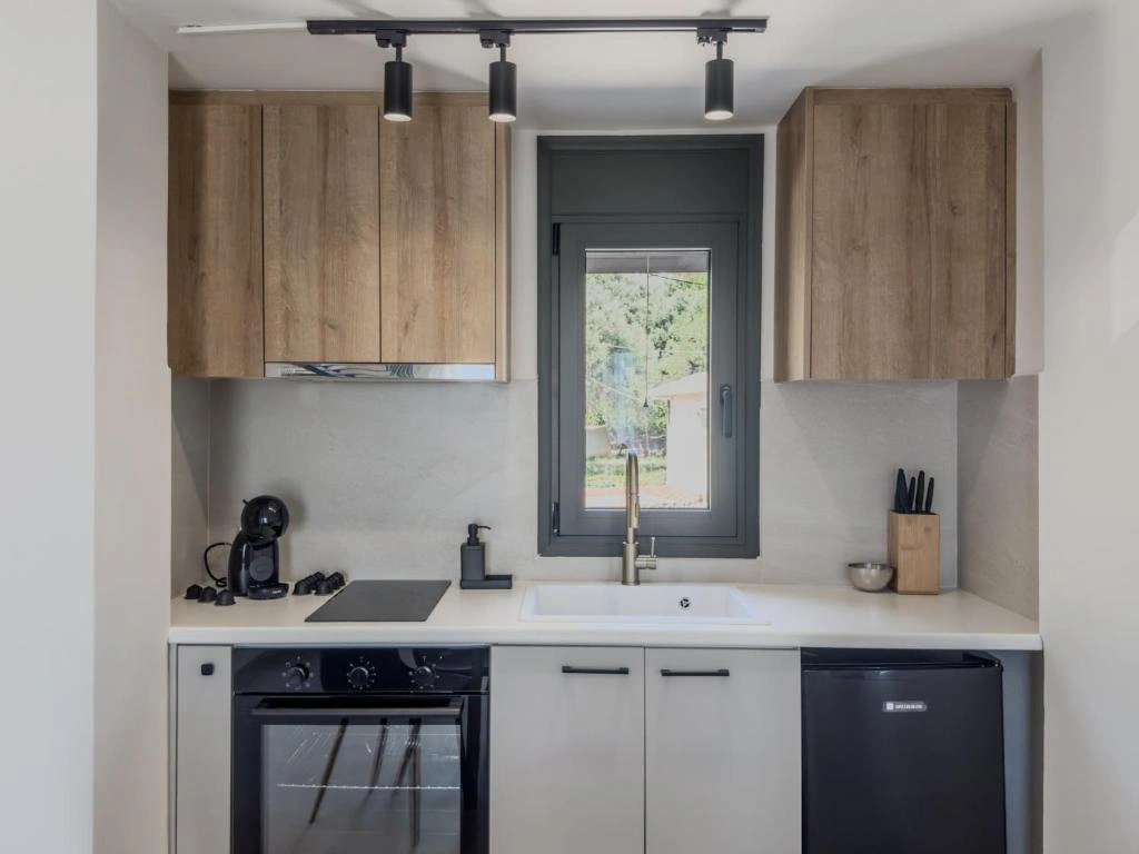 Suite 7 - Gallery 20